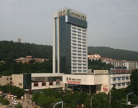 Stone Forest International Hotel Qujing Exterior foto